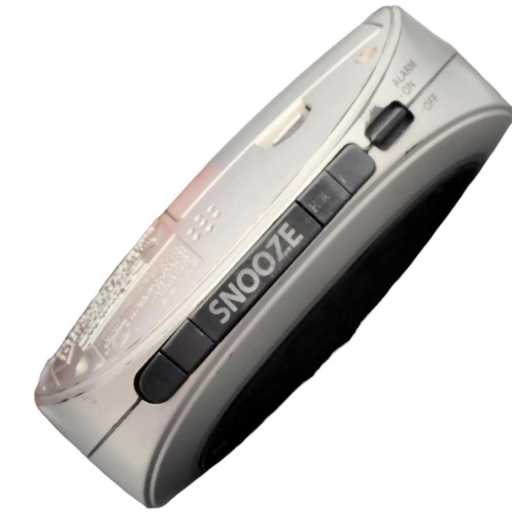 Sharp SPC089 LED Digital Alarm Clock Red Display Snooze‎ Silver Plug-In Works - Picture 7 of 8